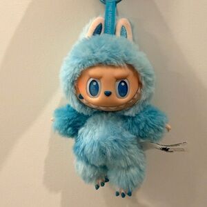 Labubu Big Into Energy- Hope variation